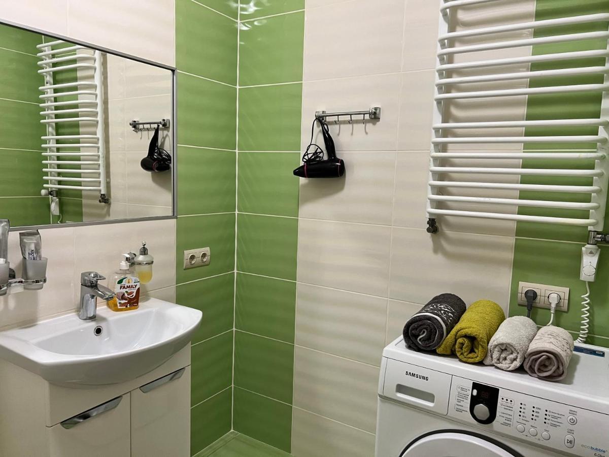 Apartaments Sichovyh Strilciv 68A Ивано-Франковск Экстерьер фото