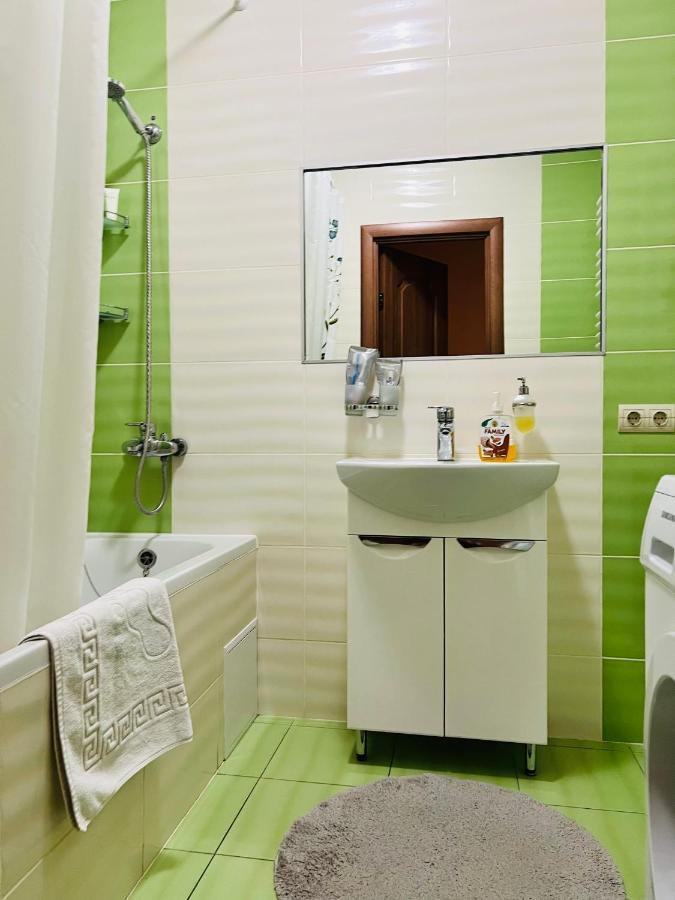 Apartaments Sichovyh Strilciv 68A Ивано-Франковск Экстерьер фото