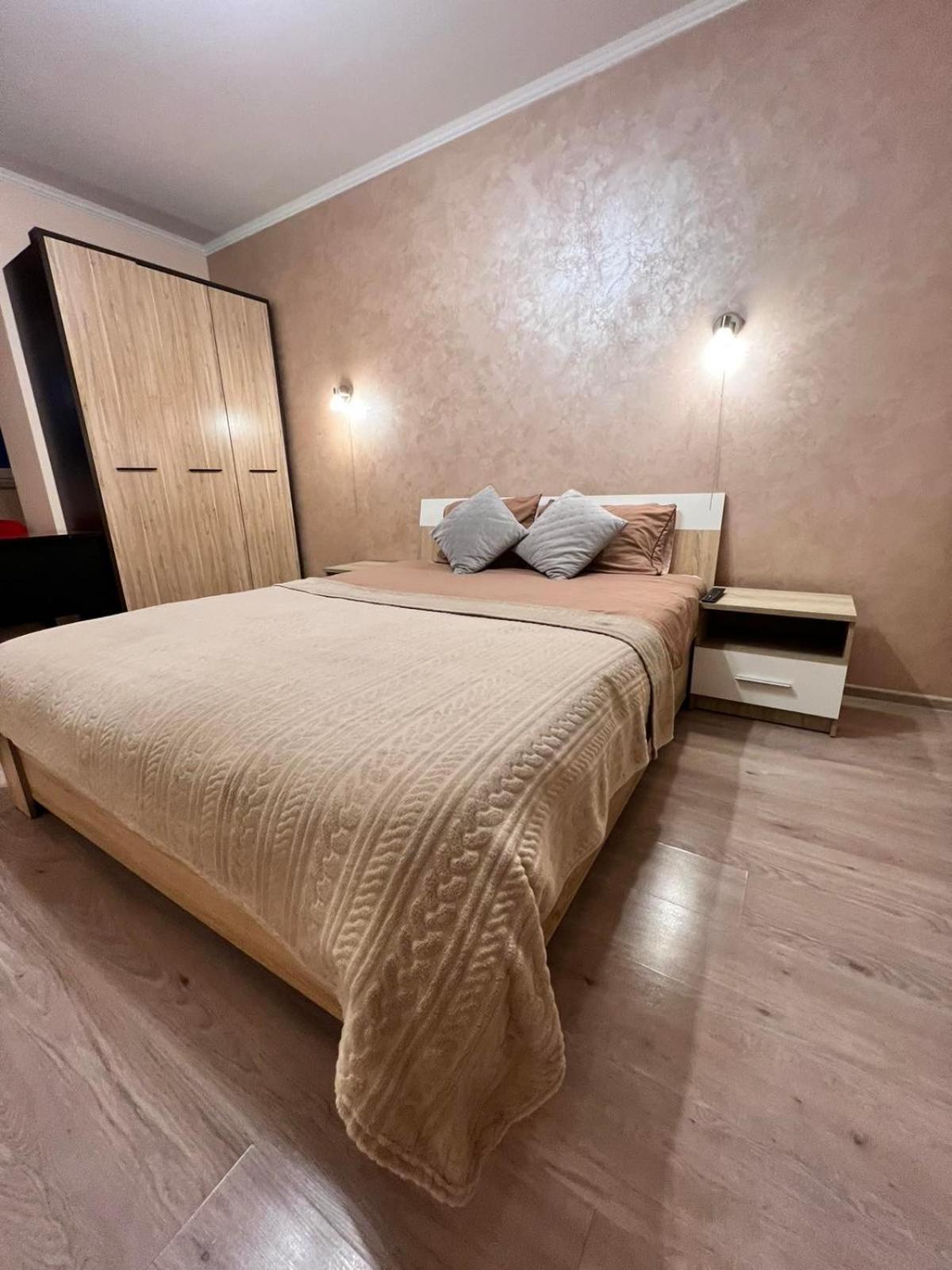 Apartaments Sichovyh Strilciv 68A Ивано-Франковск Экстерьер фото