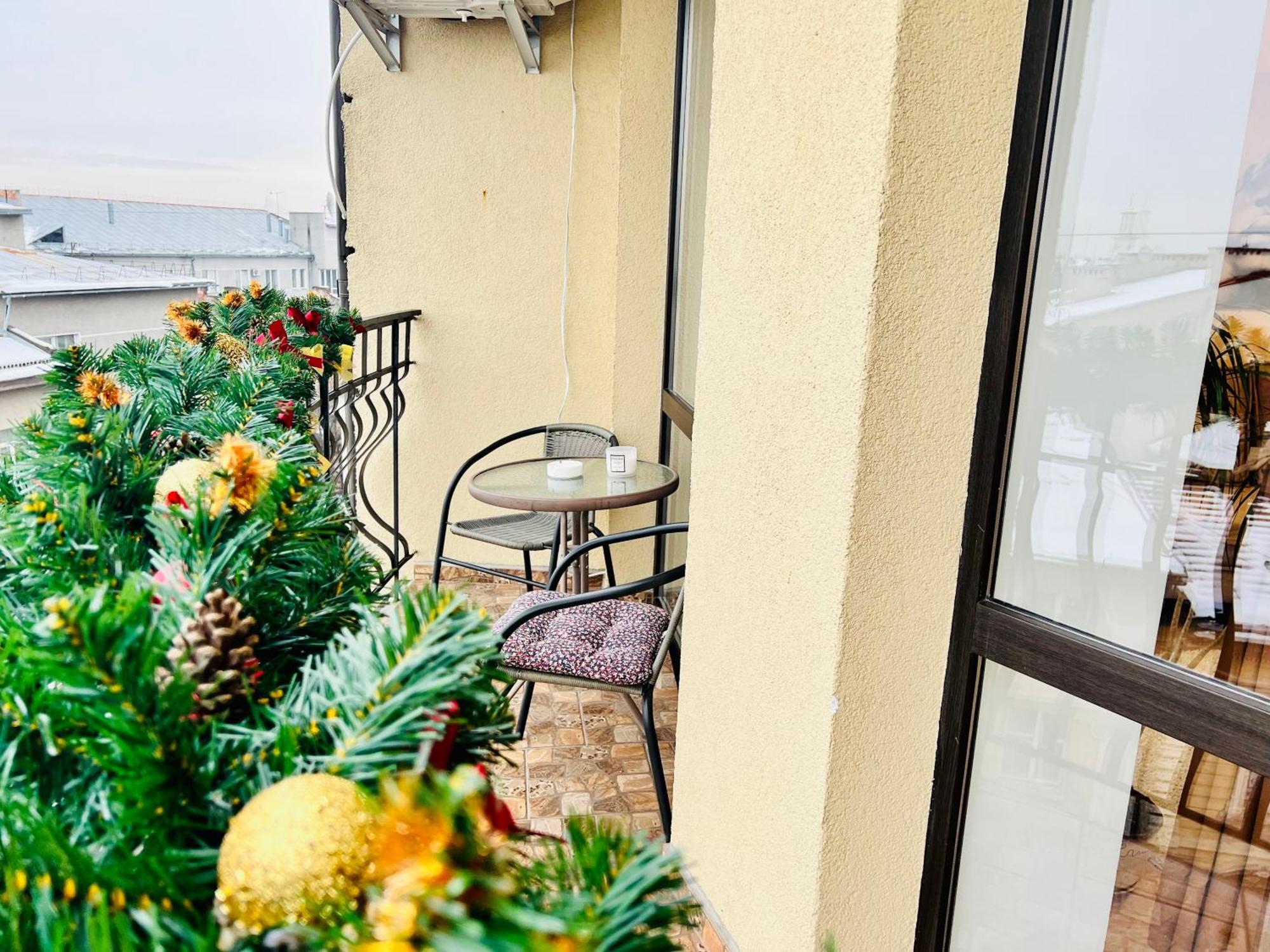 Apartaments Sichovyh Strilciv 68A Ивано-Франковск Экстерьер фото